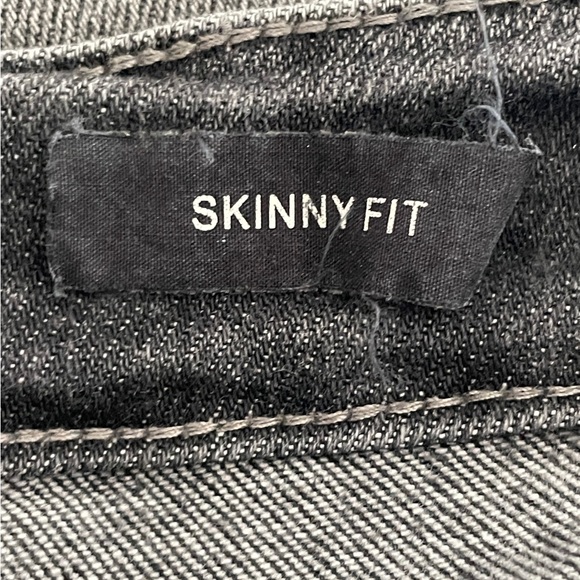 Judy Blue Gray Skinny Jeans – Size 11/30 - Picture 8 of 13